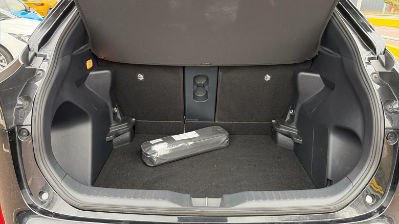 Toyota Yaris Cross 1.5 Hybrid Design 5dr CVT Hybrid Estate